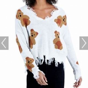 Chic White V-Neck Sweater with Bear Design